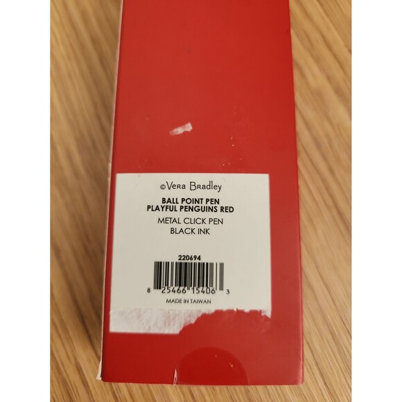 Vera Bradley Ball Point Pen in "Playful Penguins Red" NIB - Picture 2 of 6